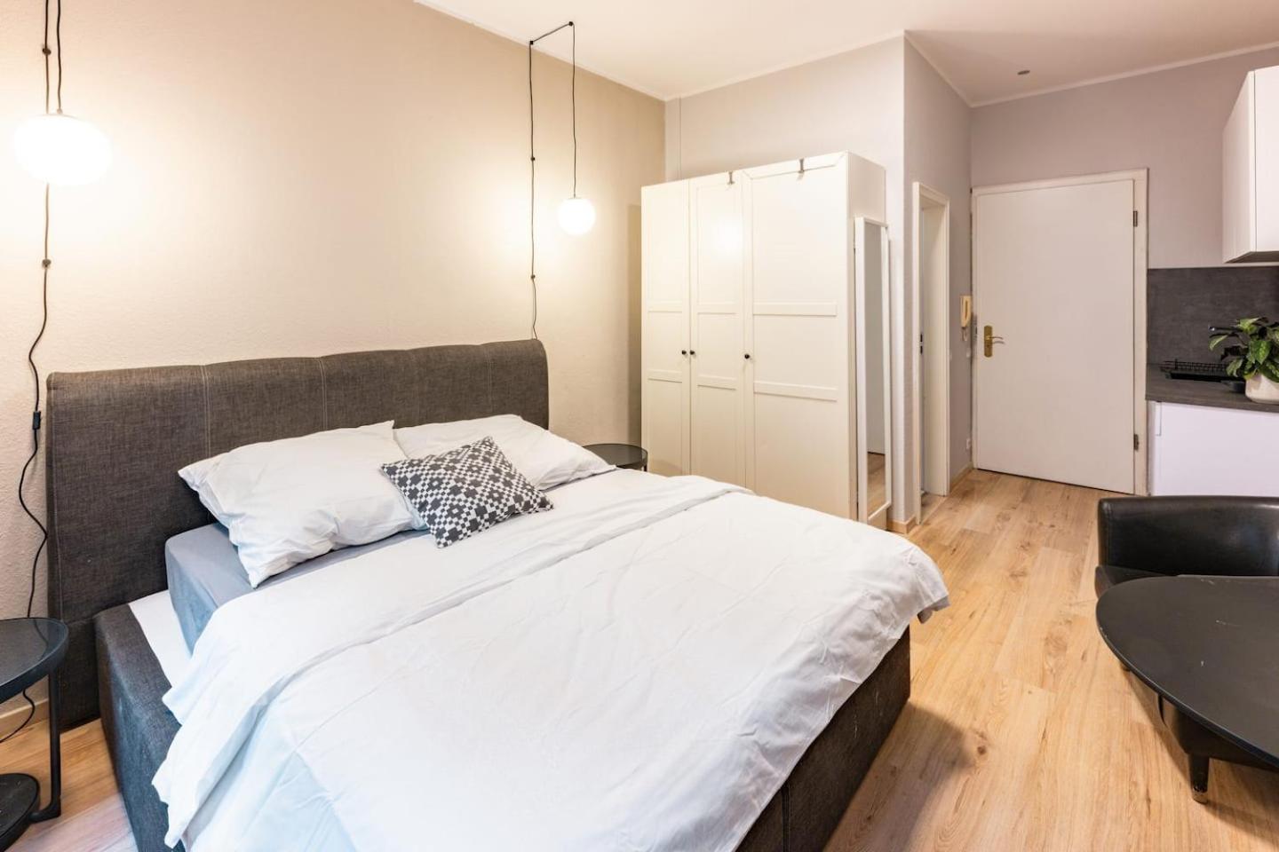 Bh5 Ron Apartamento Berlim